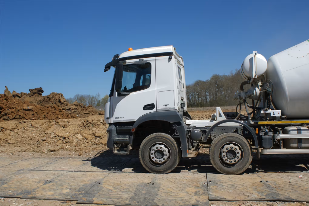 EuroTrak HD - Temporary access matting large vehicle